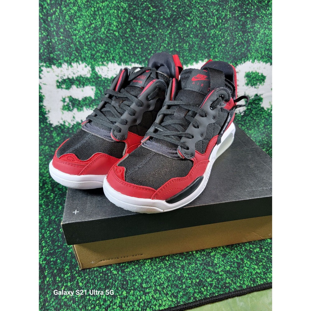 Jordan MA2 Bred W - CW5992-600 Size 10.5 - with original box excellent condition - Picture 5 of 13